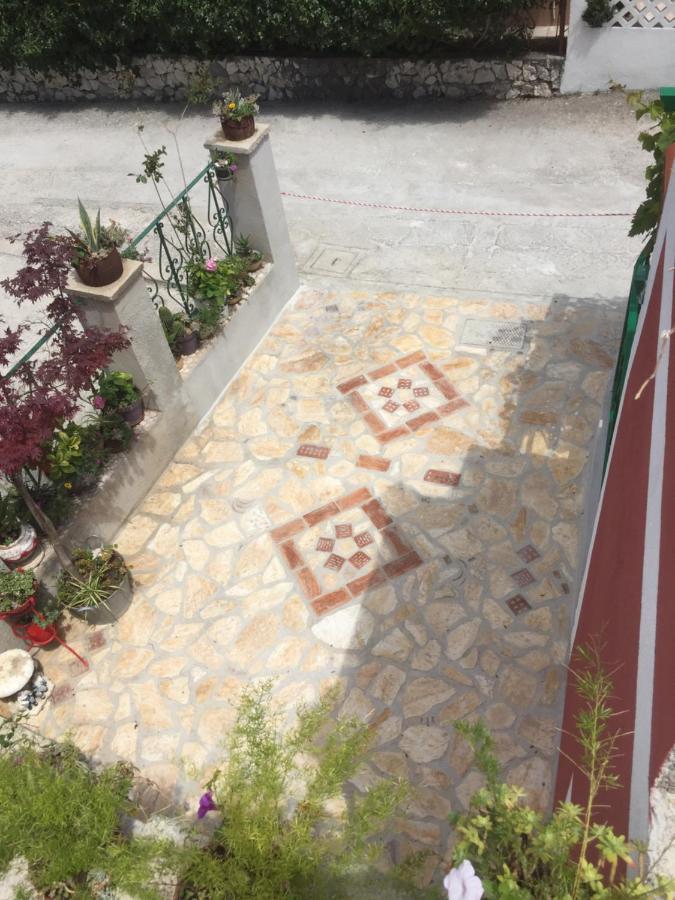 شقة Vintage House For Rent 60M From Sea Baška Voda المظهر الخارجي الصورة